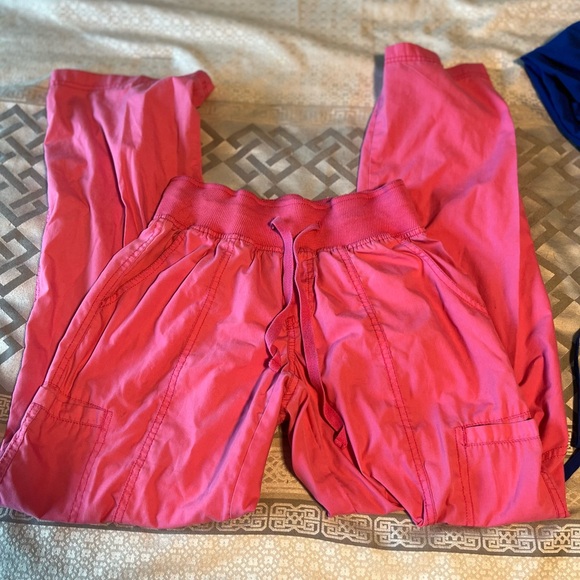 Scrub Set bundle - Picture 7 of 9